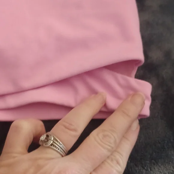 Fabletics Sports Bra - Picture 3 of 12